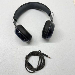 headphones Skullcandy with cable